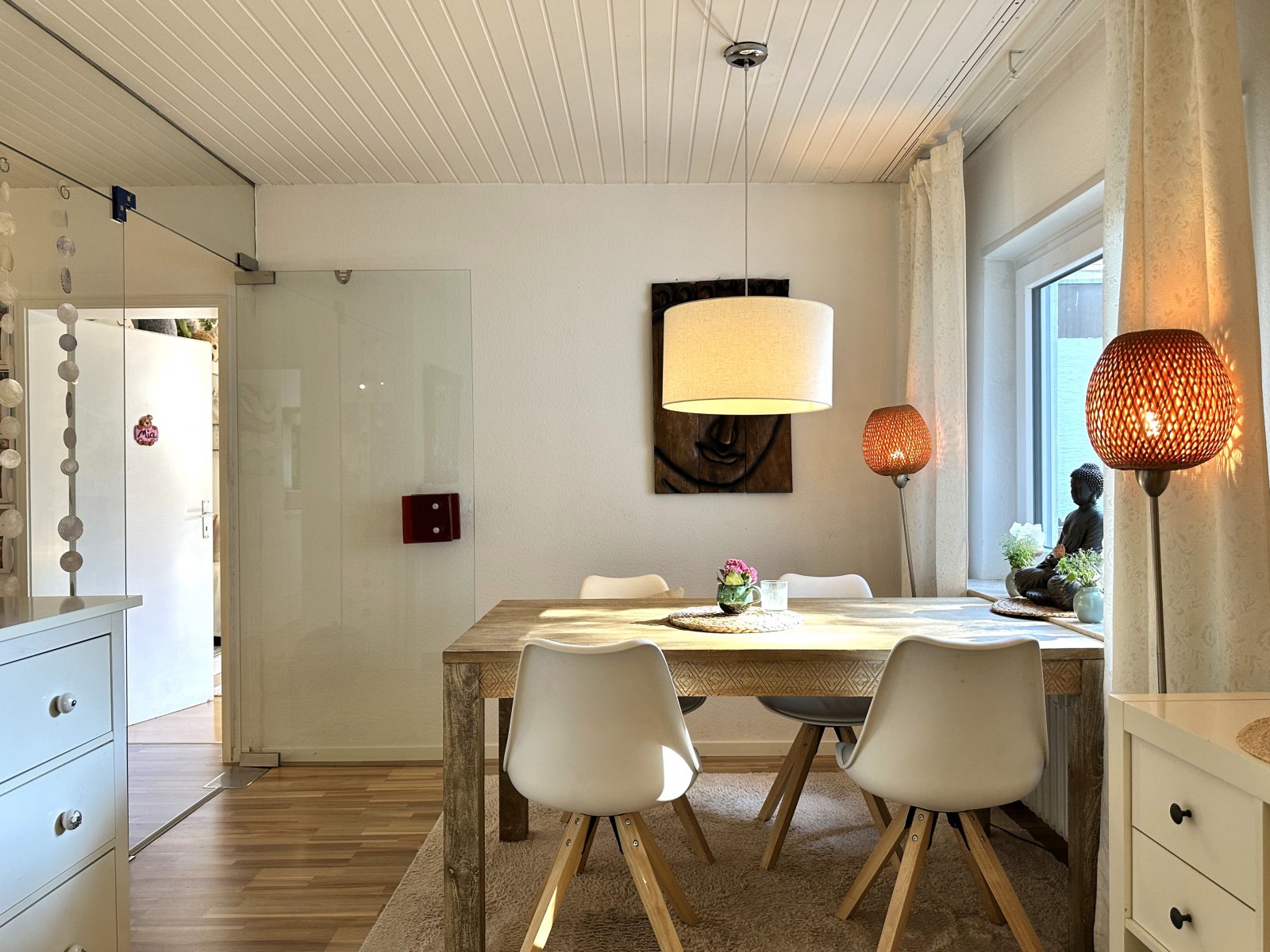 Ihr neues Zuhause: Lichtdurchflutete Erdgeschosswohnung mit Gartenidylle und Homeoffice
