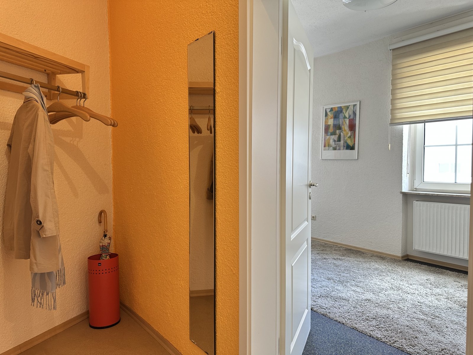 Helles Büro / Praxis in zentraler Lage von Weinheim zu vermieten