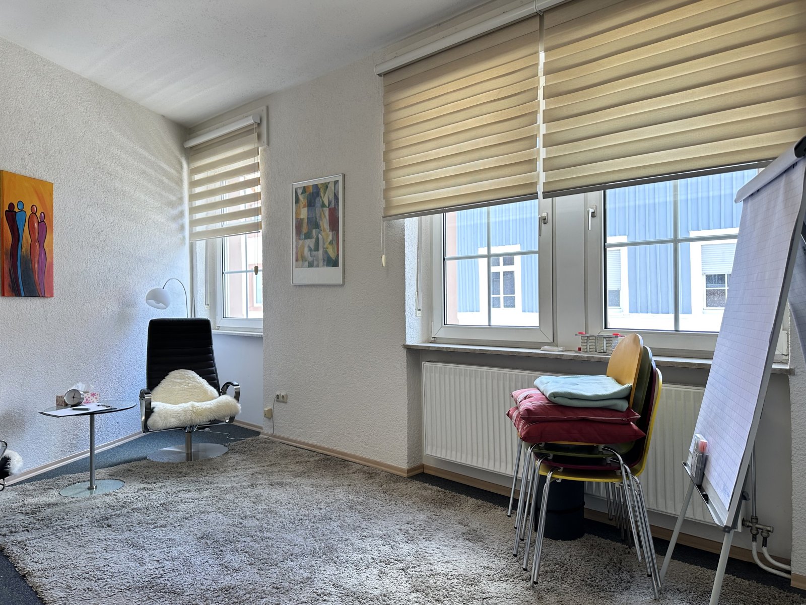 Helles Büro / Praxis in zentraler Lage von Weinheim zu vermieten