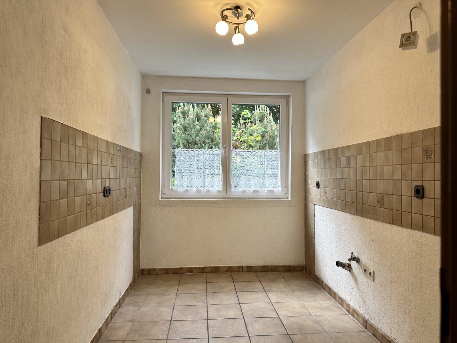 Ihr Traum vom Haus mit großem Garten, Keller & Garage