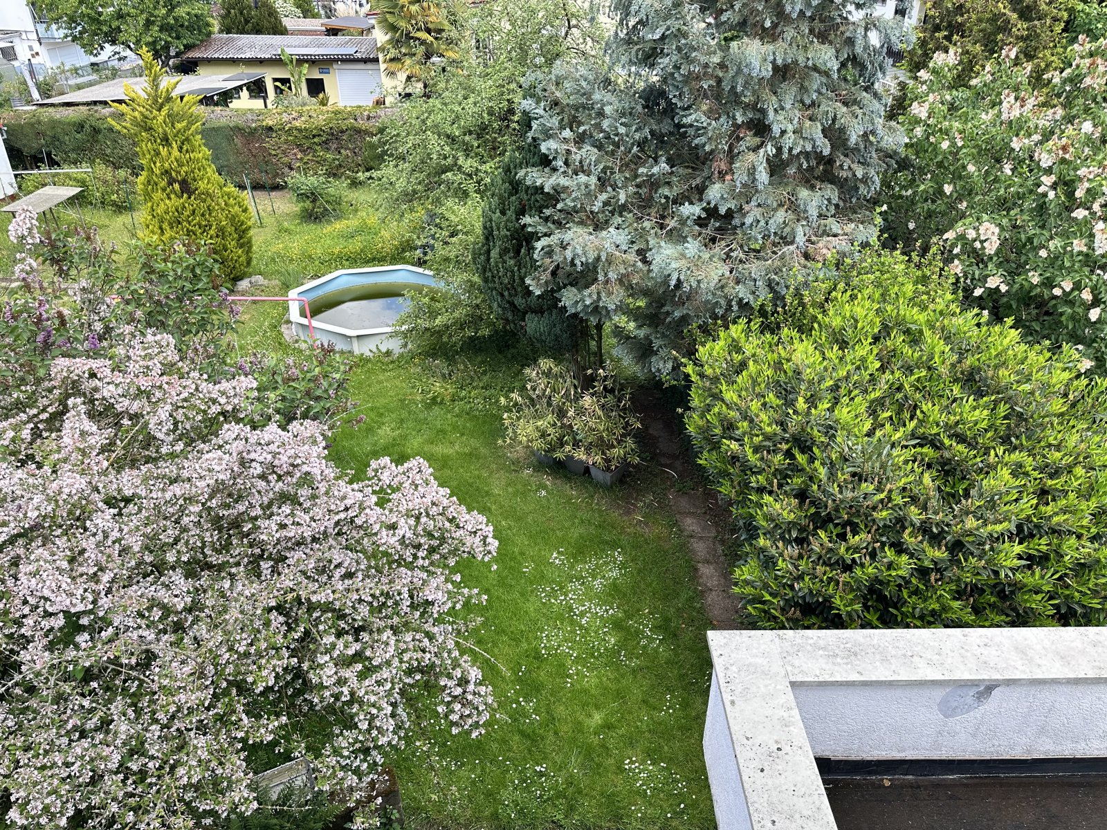 Ihr Traum vom Haus mit großem Garten, Keller & Garage