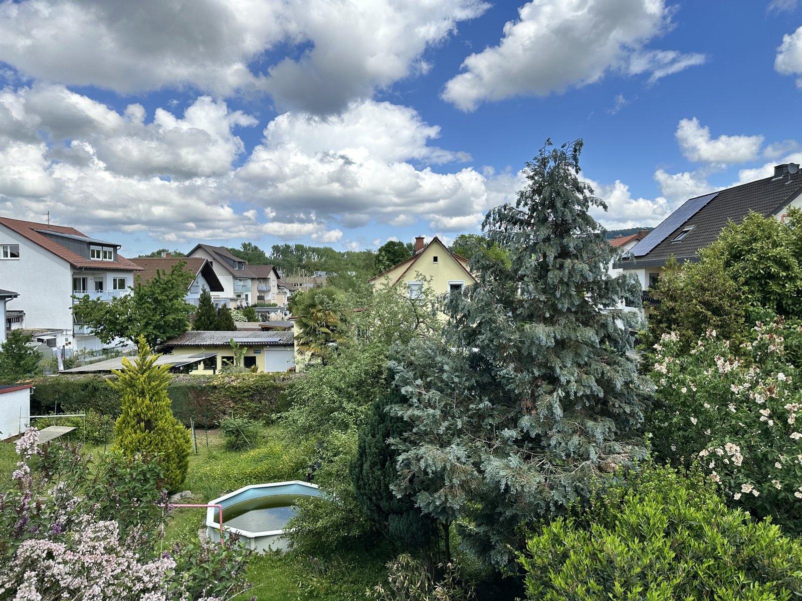Ihr Traum vom Haus mit großem Garten, Keller & Garage