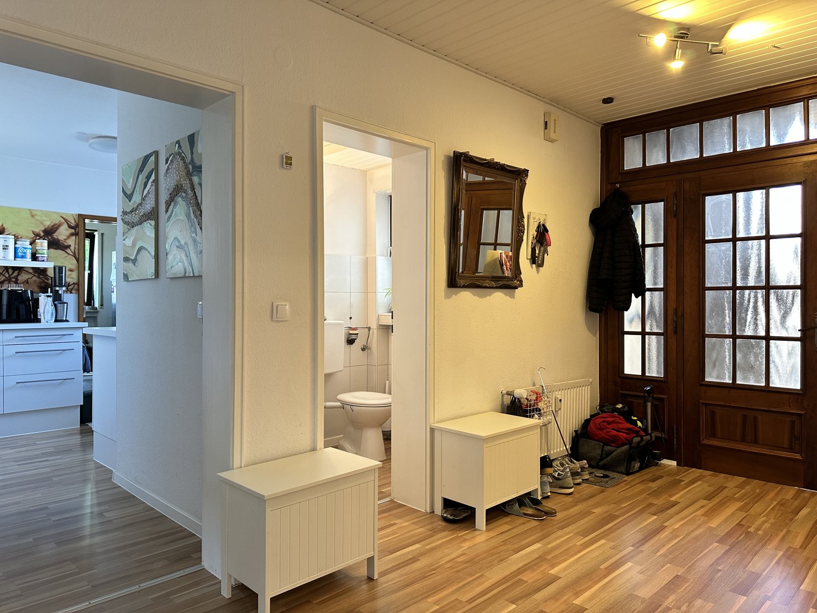 Ihr neues Zuhause: Lichtdurchflutete Erdgeschosswohnung mit Gartenidylle und Homeoffice