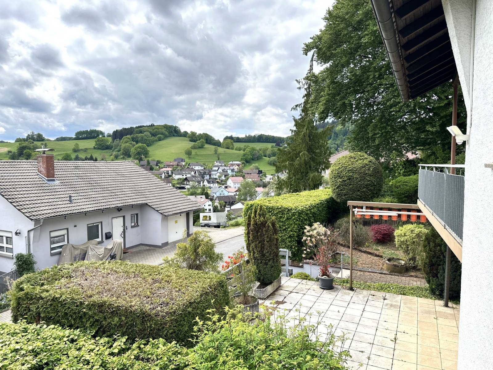 Ruhige Lage, viel Platz und herrliche Aussicht – Ihr neues Zuhause in Wald-Michelbach