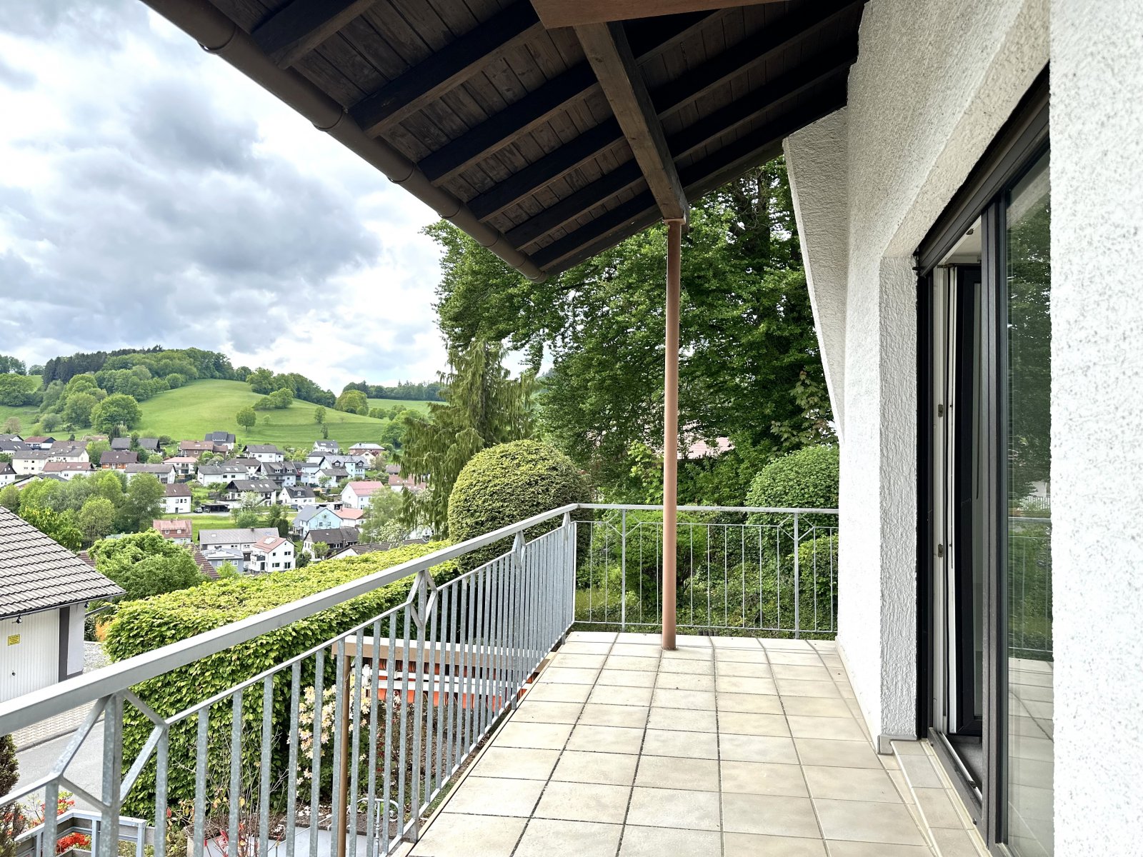 Ruhige Lage, viel Platz und herrliche Aussicht – Ihr neues Zuhause in Wald-Michelbach