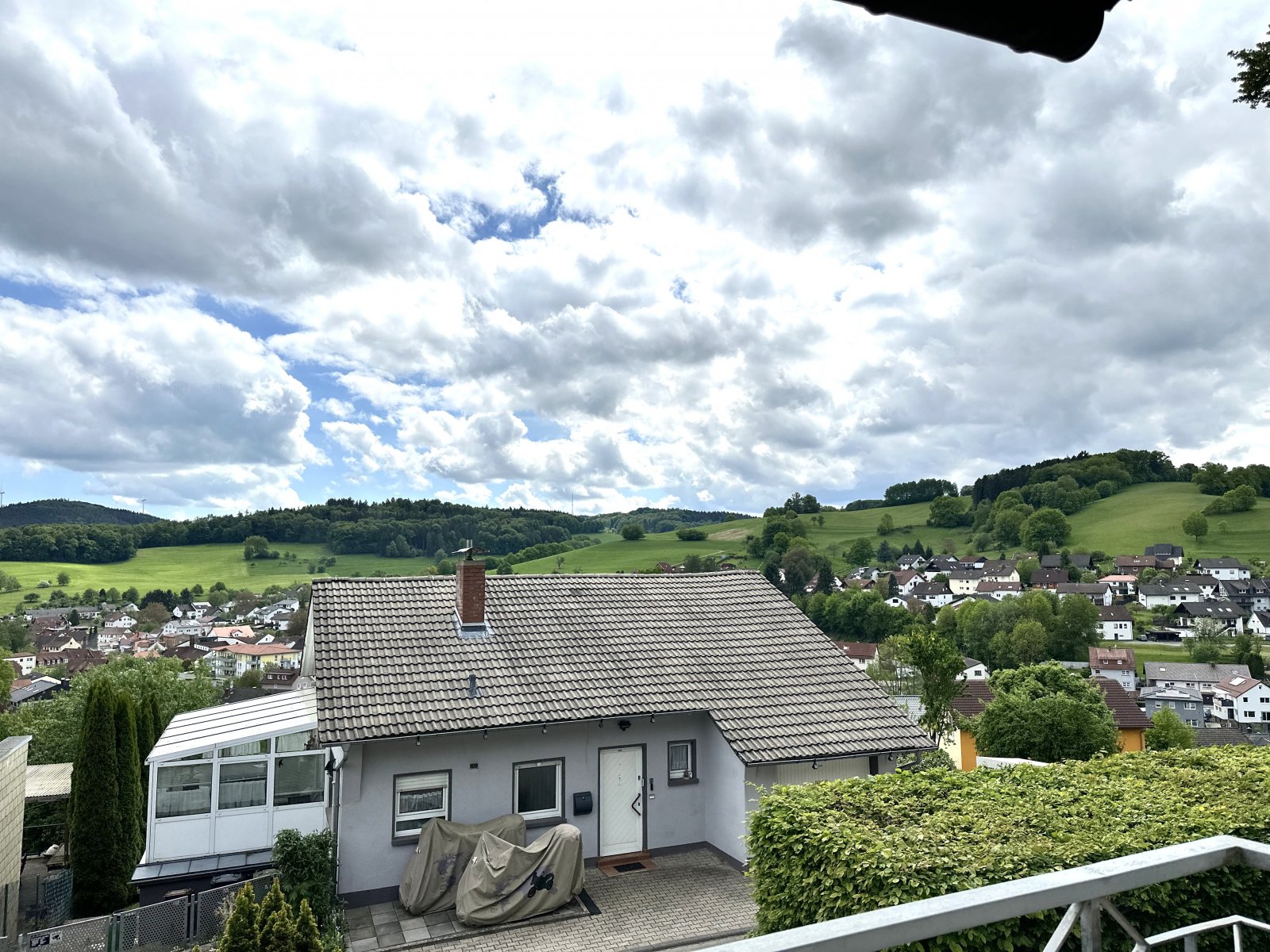 Ruhige Lage, viel Platz und herrliche Aussicht – Ihr neues Zuhause in Wald-Michelbach