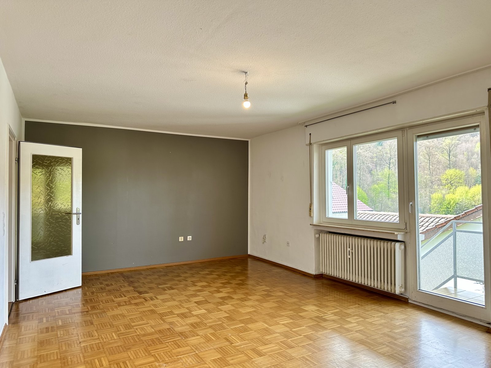 Wohnen mit Hauscharakter – großzügige 3,5-Zimmer-Eigentumswohnung im Gartengeschoss