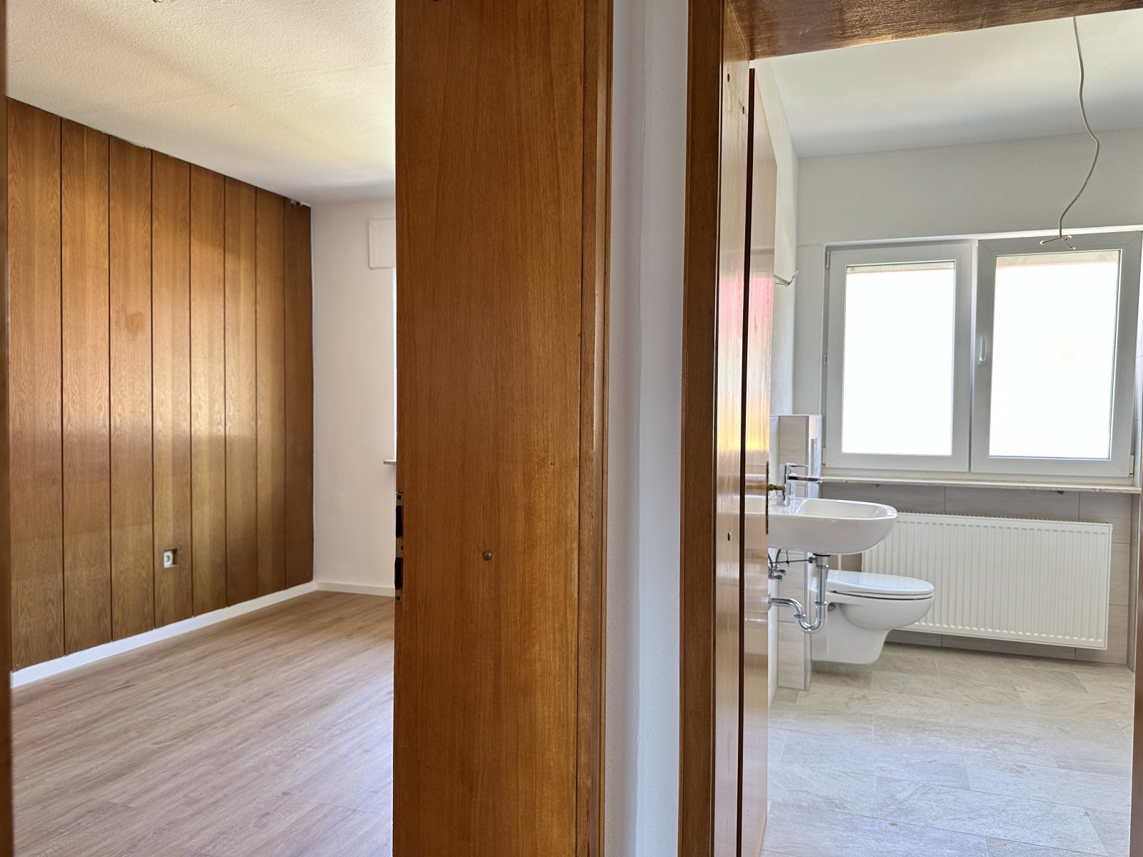 Modernisiertes Reihenendhaus mit Garten und Garage