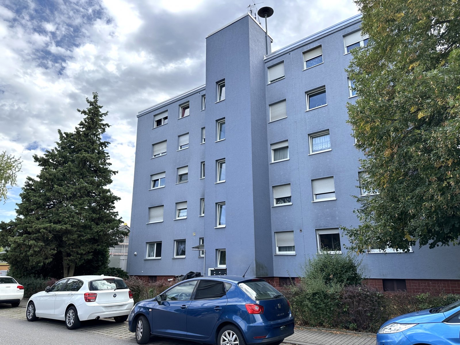 Eigentumswohnung mit Balkon und Garage – ideale Gelegenheit für Eigennutzer oder Kapitalanleger