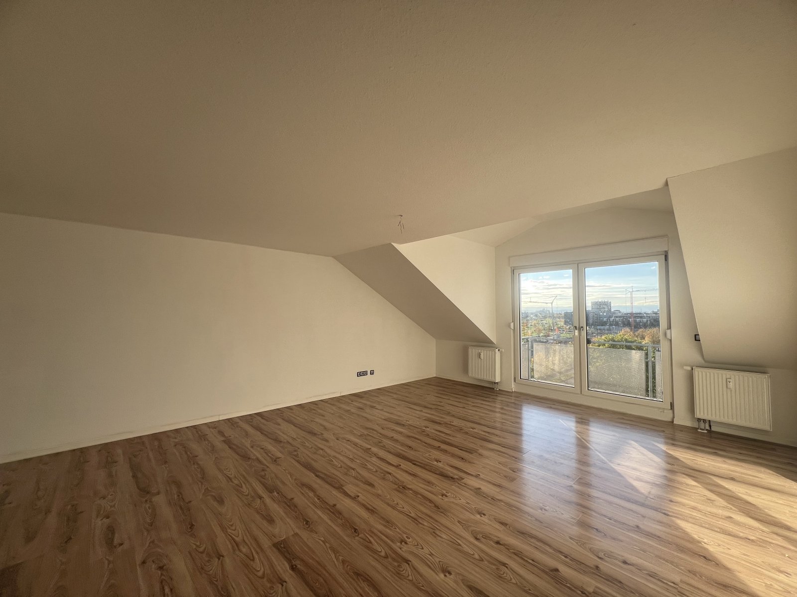 3-Zimmer-Dachgeschosswohnung mit tollem Fernblick