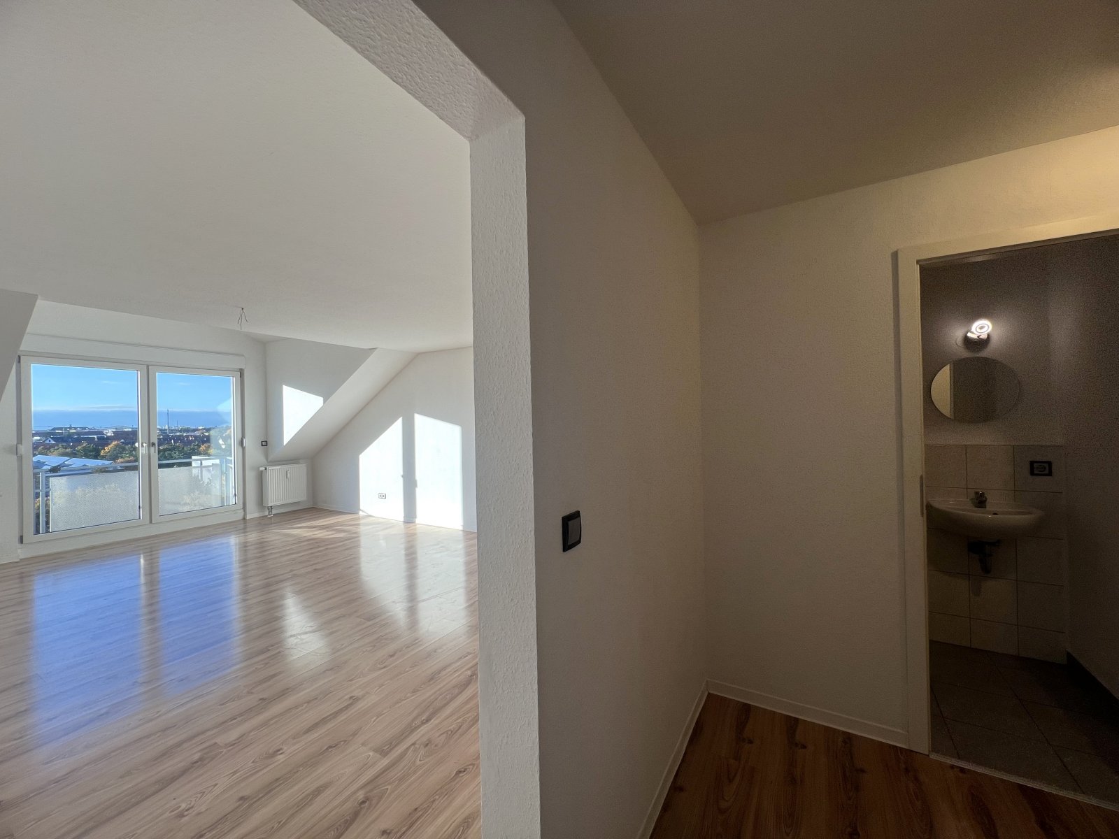 3-Zimmer-Dachgeschosswohnung mit tollem Fernblick