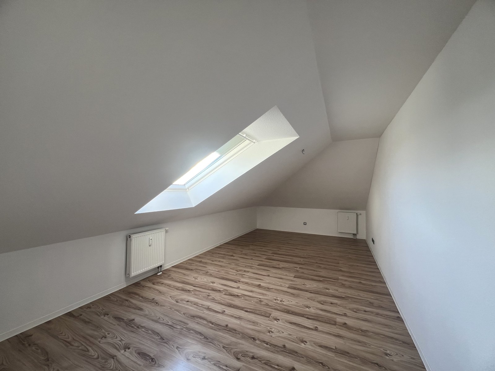 3-Zimmer-Dachgeschosswohnung mit tollem Fernblick