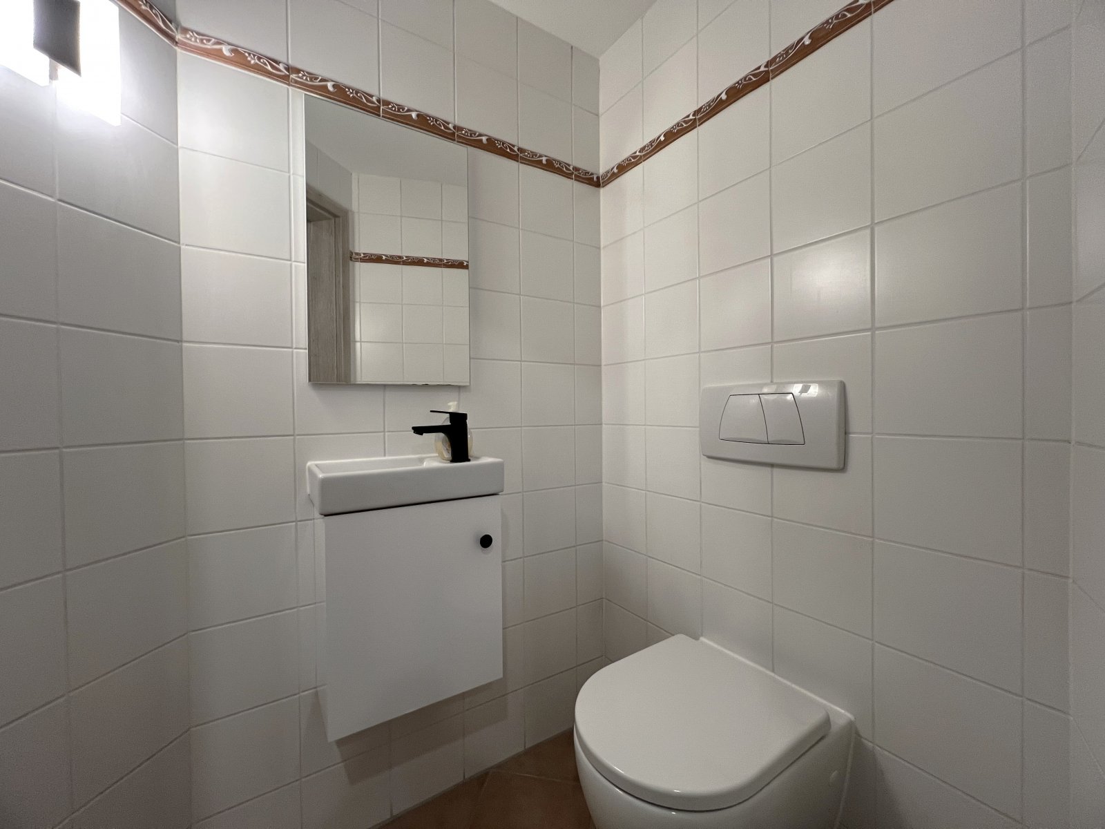 Charmante 2-Zimmer-Wohnung mit Einbauküche & Terrasse