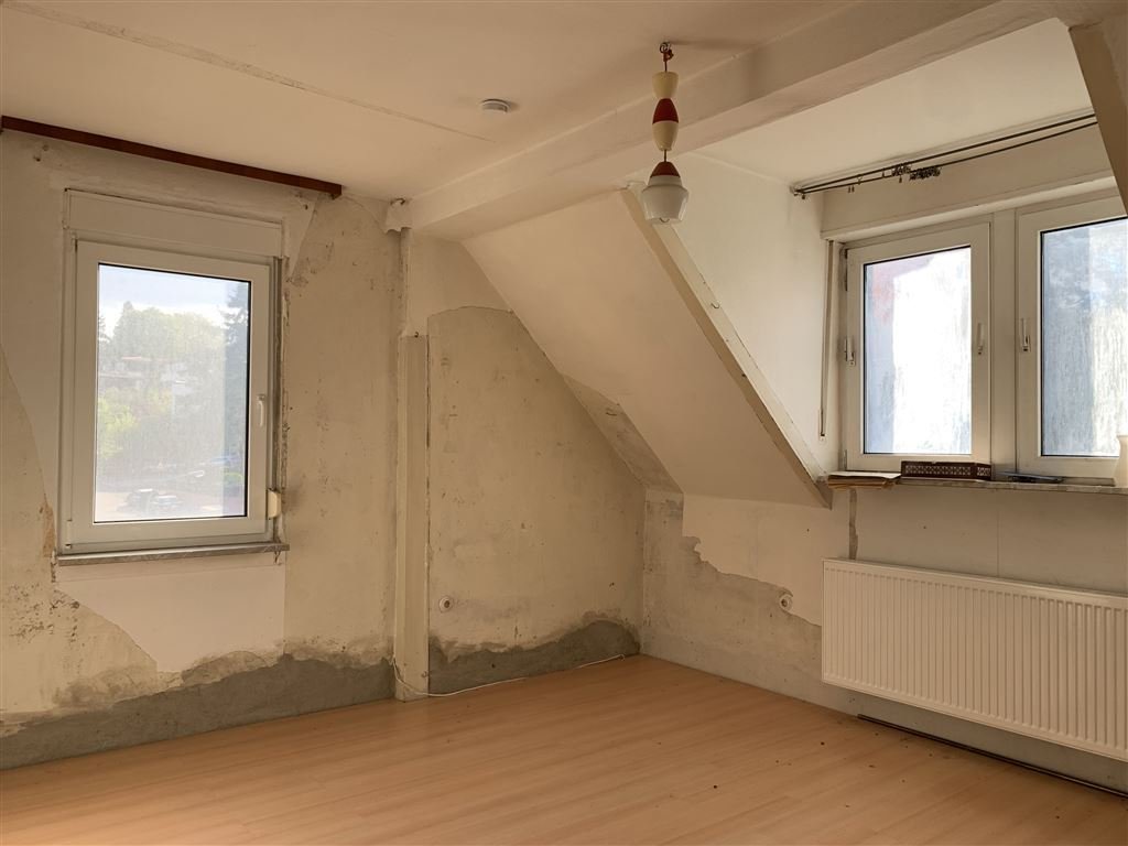 Stilvolles 3-Familienhaus mit zusätzlichem (Bau) - Grundstück