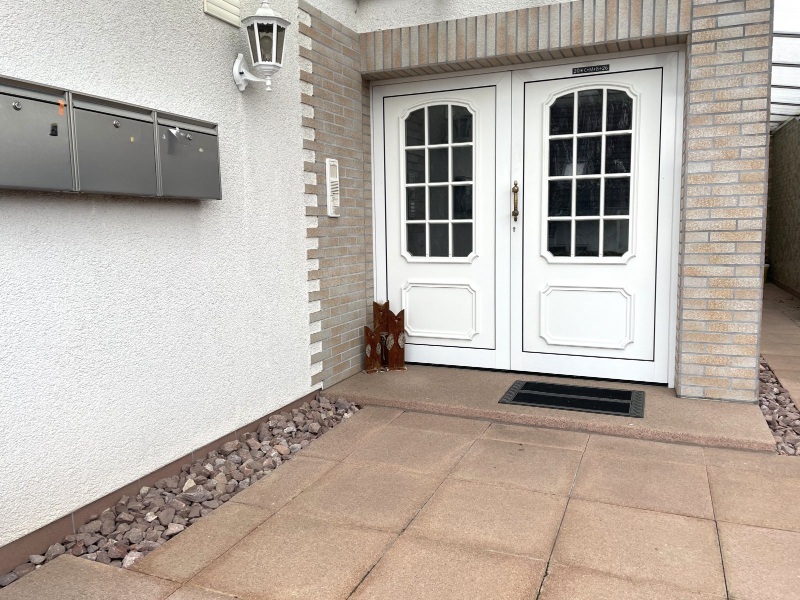 Geräumige 3,5-Zimmer Dachgeschosswohnung mit sonnigen Balkon 