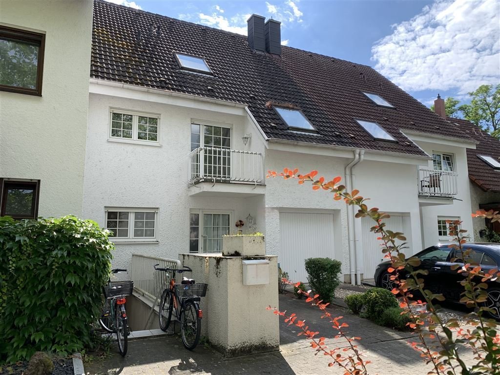 Viernheim: 1-FH mit Einliegerwohn. und Garage zu verkaufen 