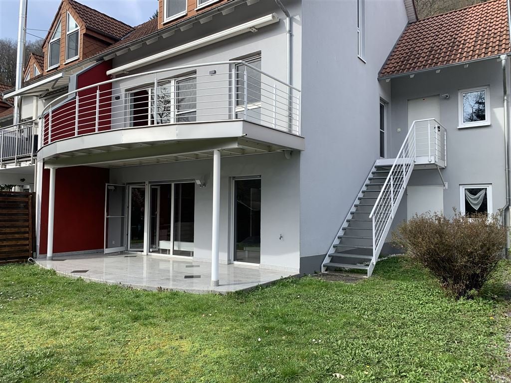 Weinheim: Exklusive Doppelhaushälfte in Weinheim 