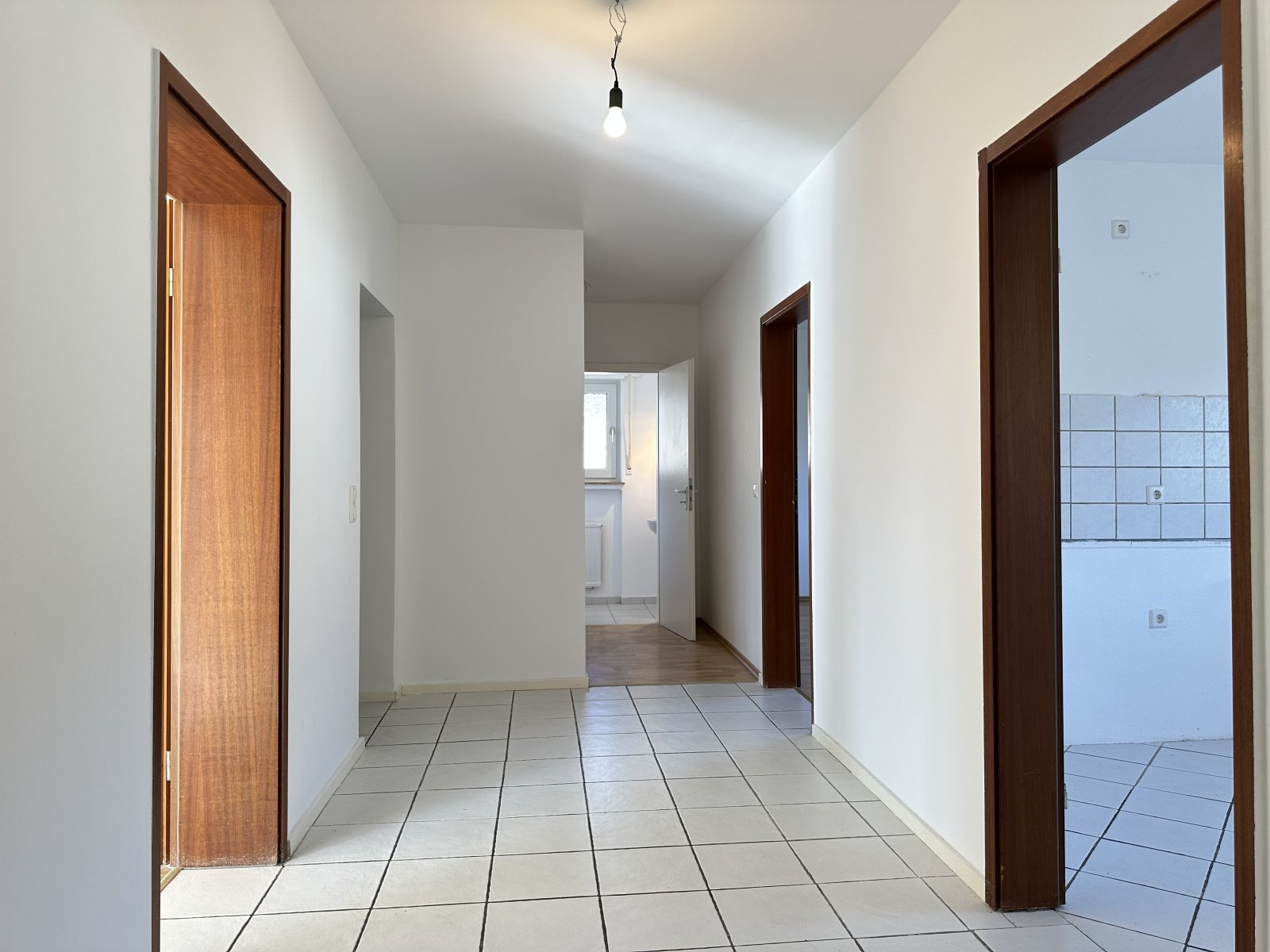 Wohnung 1. Obergeschoss Wohnung 1. Obergeschoss