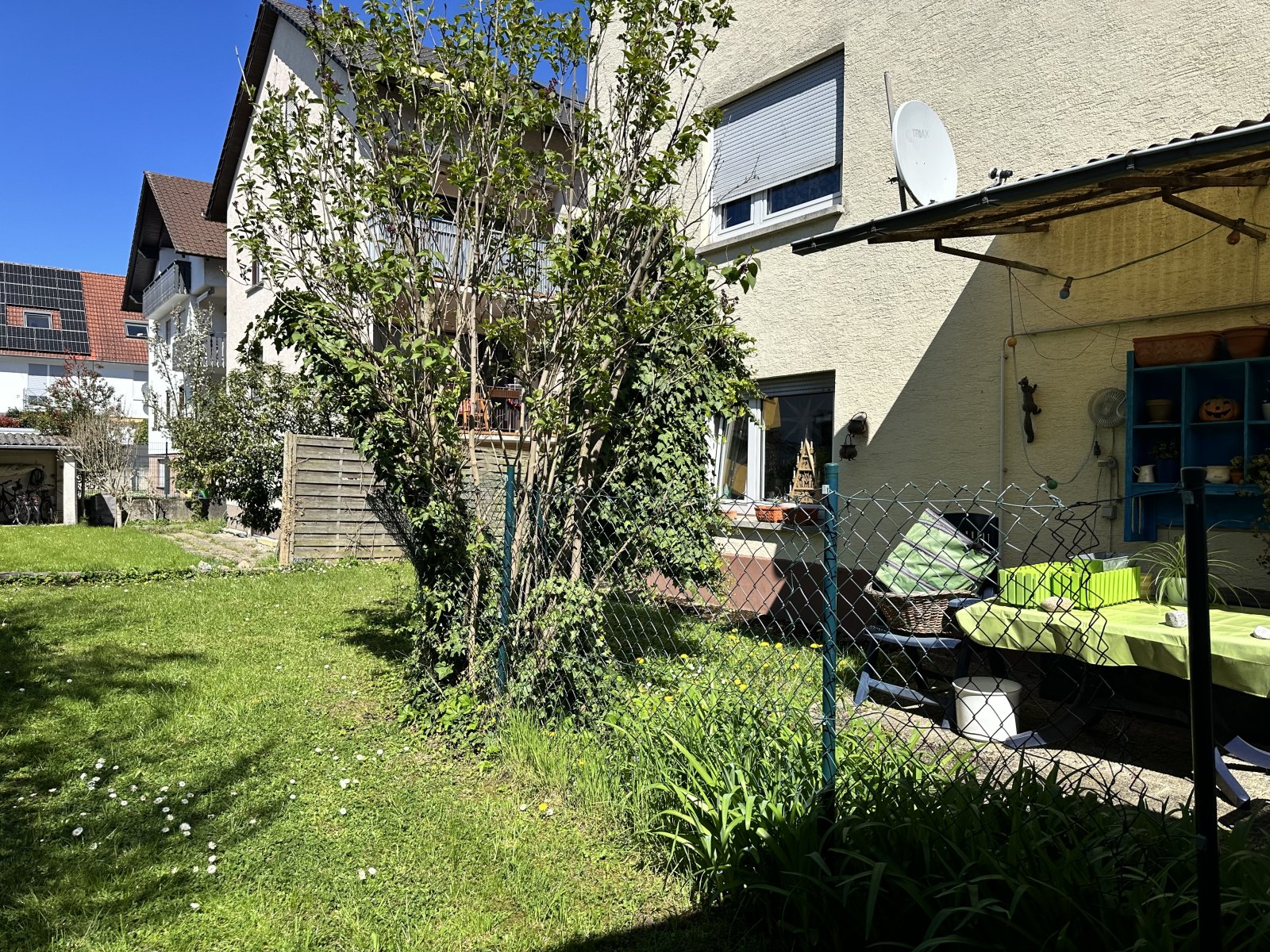 Terrasse der Mietwohnung UG Terrasse der Mietwohnung UG