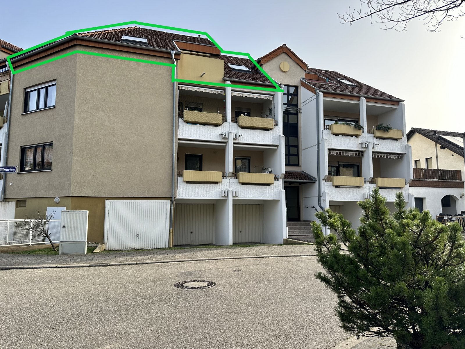 Hausansicht Wohnung markiert Hausansicht Wohnung markiert