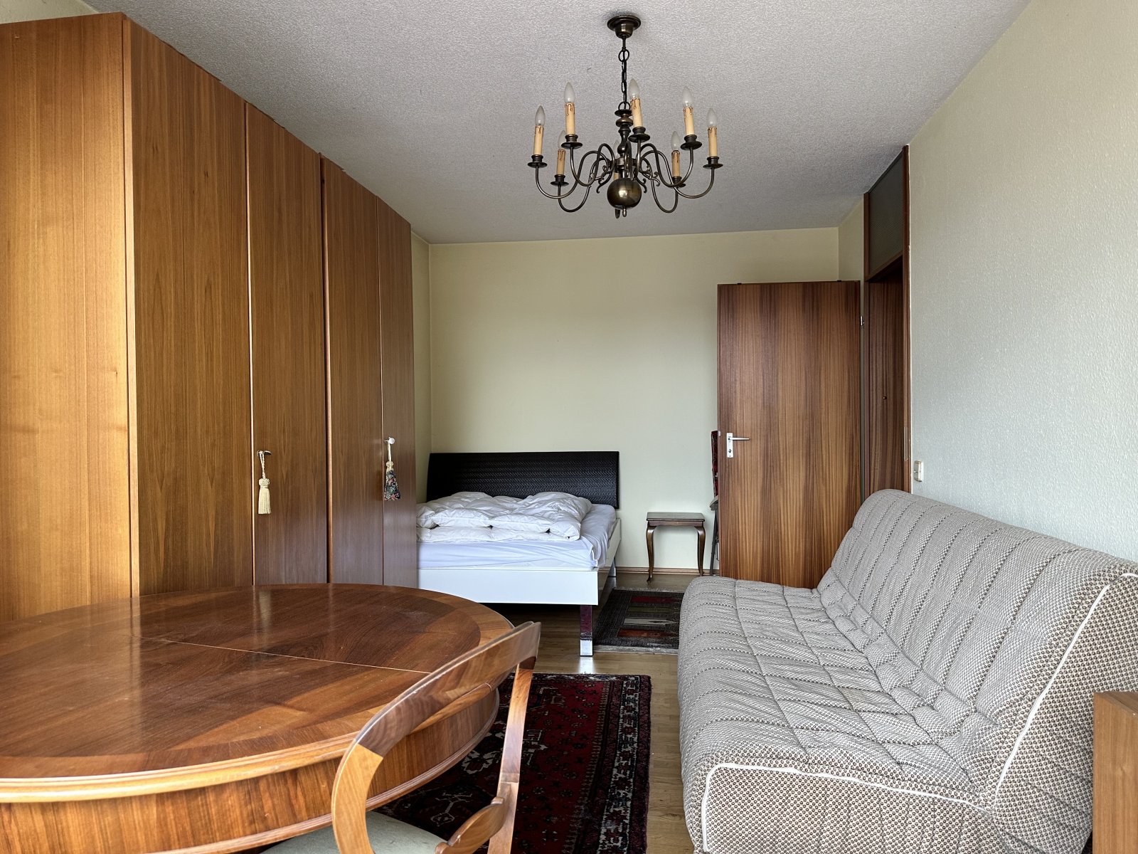 Schlafzimmer mit Balkonzugang Schlafzimmer mit Balkonzugang