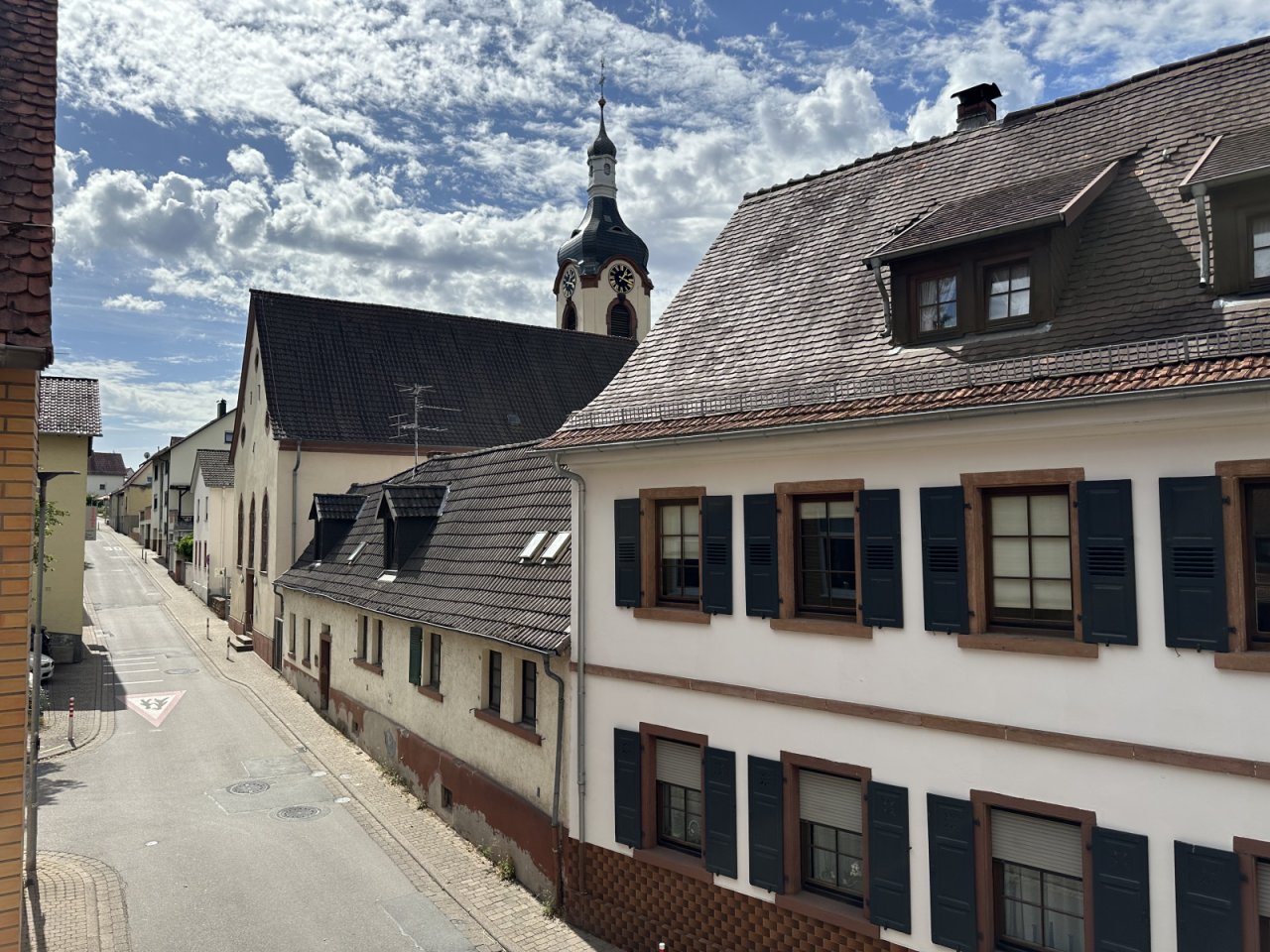 Ausblick zur Straße Ausblick zur Straße
