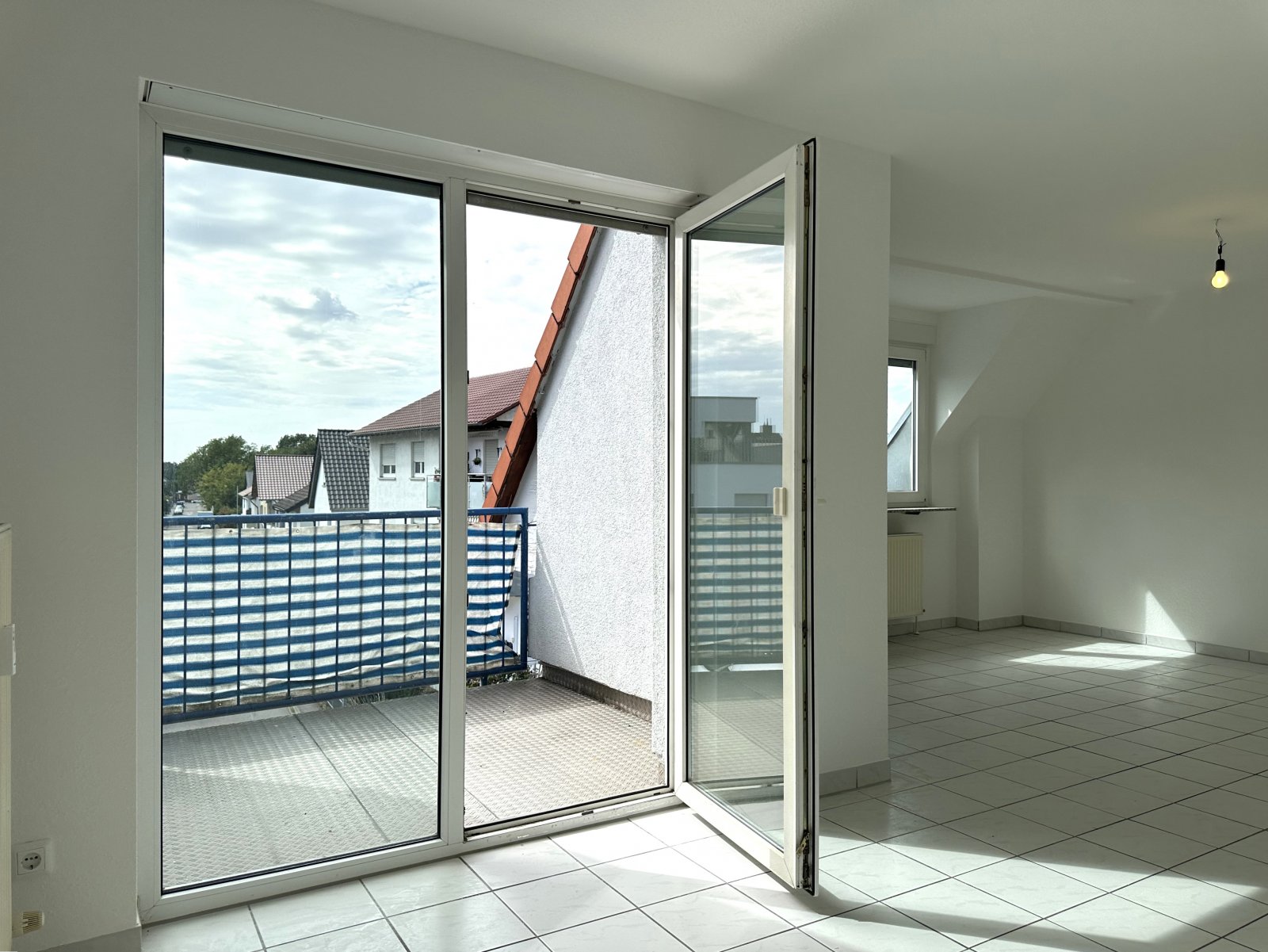 Balkon mit Westausrichtung Balkon mit Westausrichtung