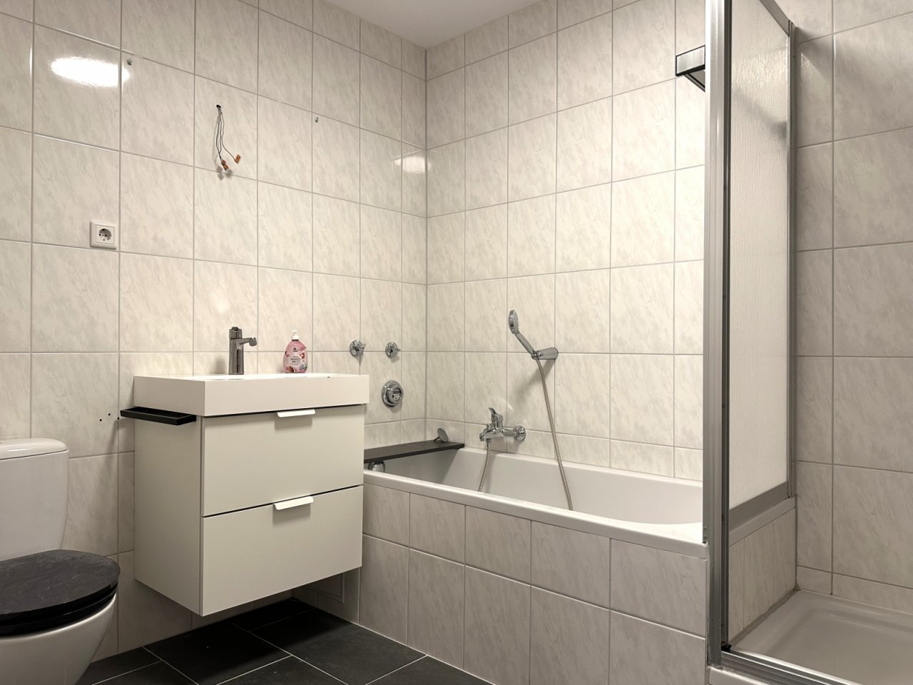 innenliegendes Badezimmer innenliegendes Badezimmer
