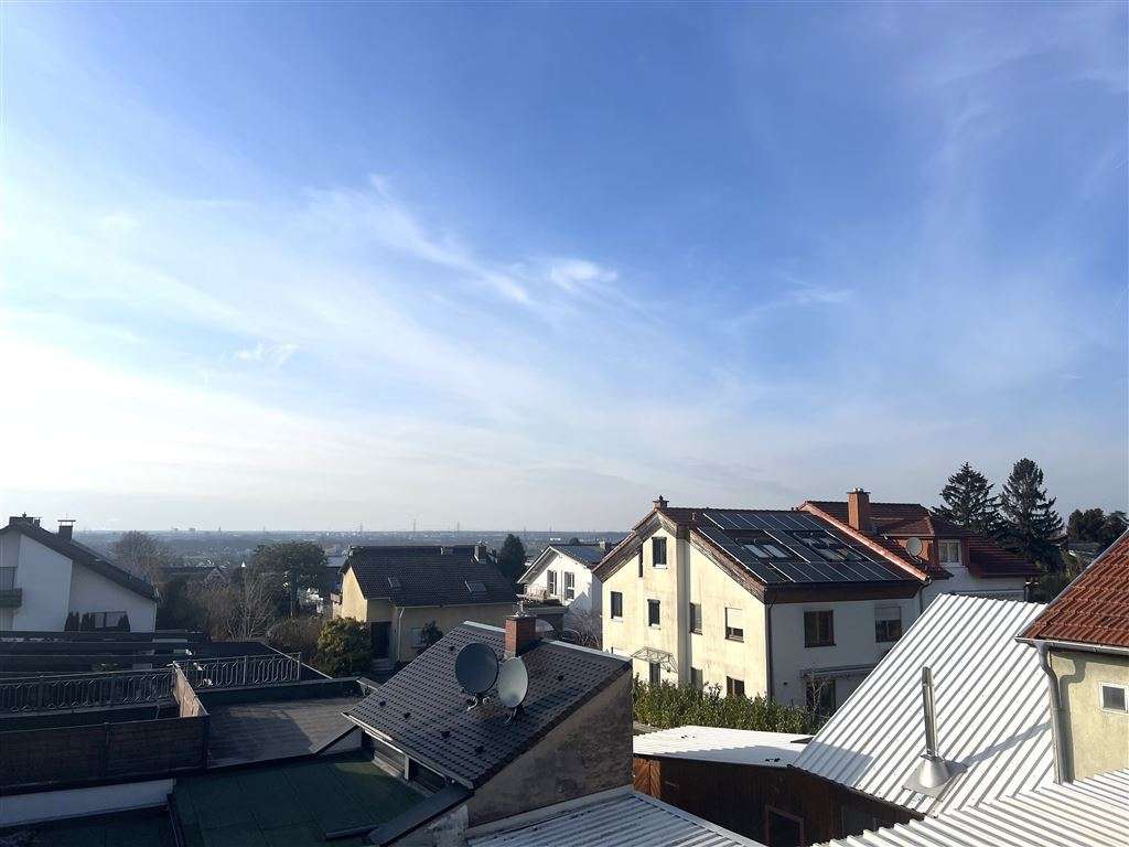 Ausblick in die Rheinebene Ausblick in die Rheinebene
