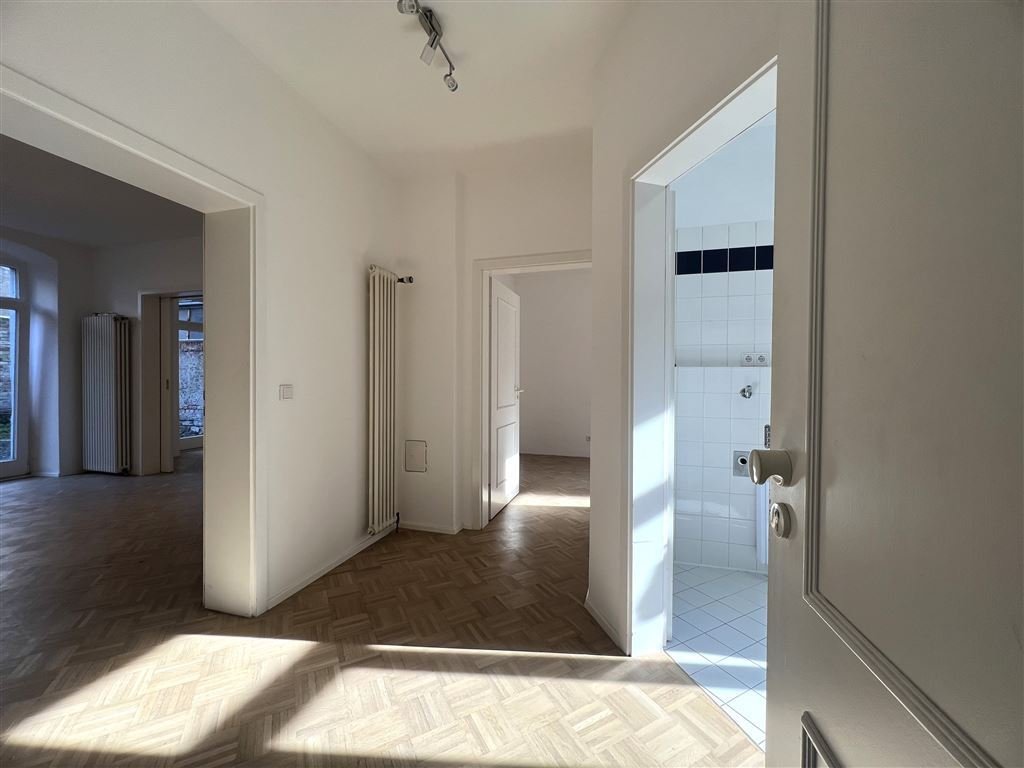 Weinheim , Bergstr: Die Gelegenheit inmitten der Weinheimer Altstadt   Weinheim , Bergstr: Die Gelegenheit inmitten der Weinheimer Altstadt