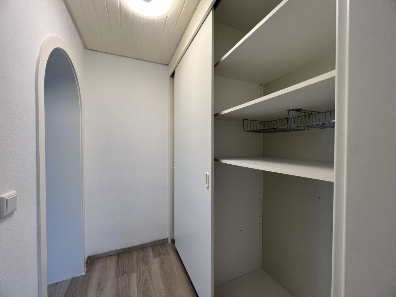 Diele mit Einbauschrank