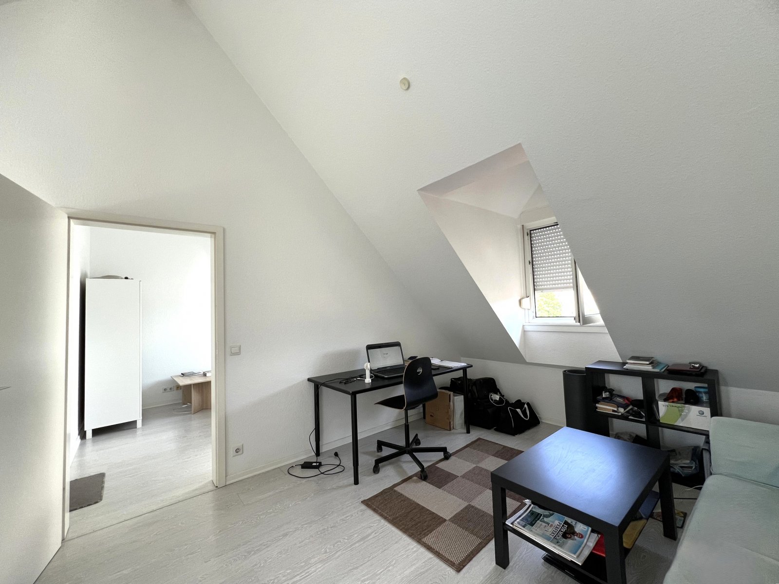 Wohnzimmer mit offener Küche Wohnzimmer mit offener Küche