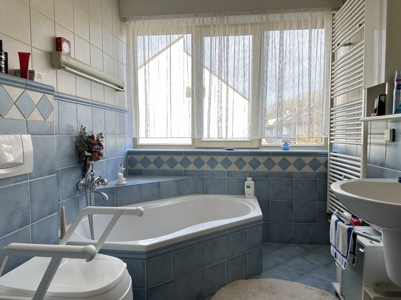 Badezimmermit Badewanne Badezimmermit Badewanne