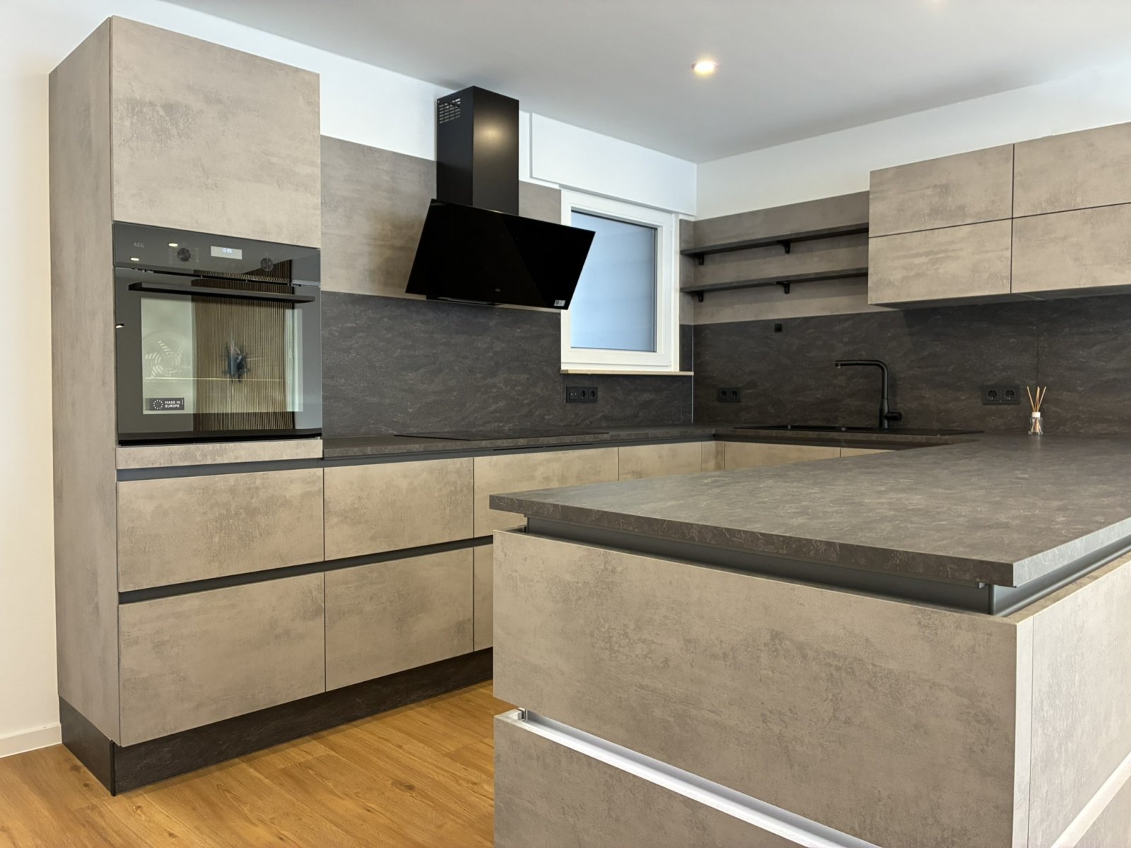 Hemsbach: Super schöne 4-Zimmer Wohnung mitten in Hemsbach 