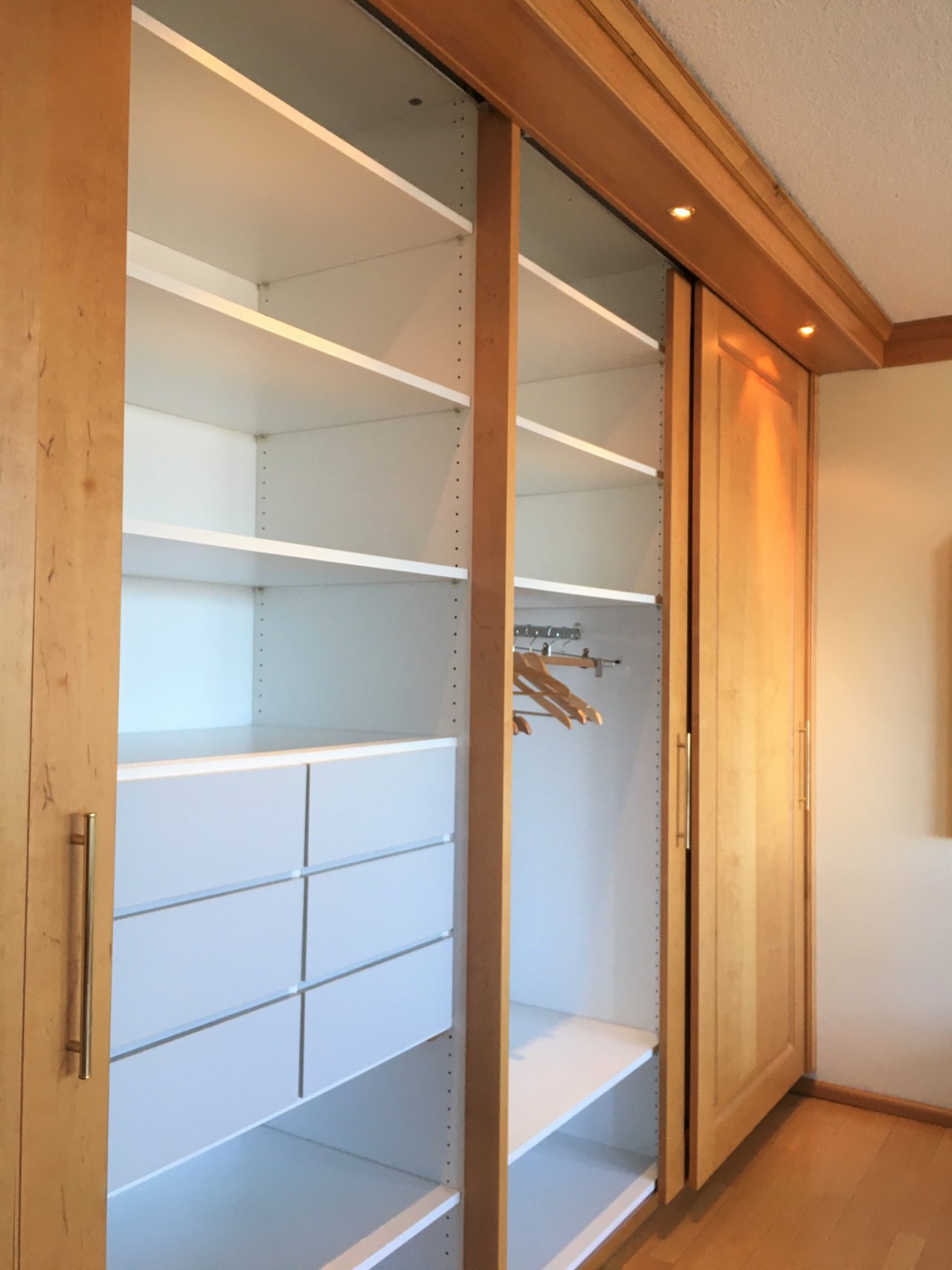 hochwertige Einbauschränke